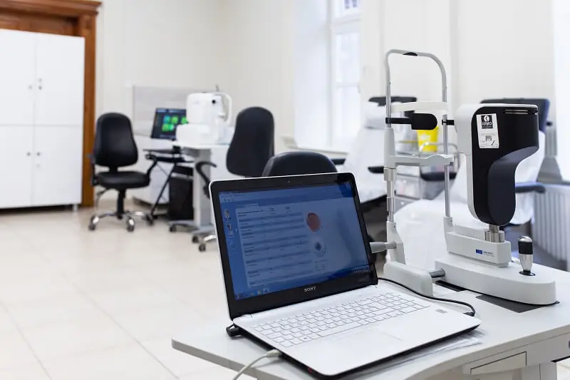 Operacija katarakte - Akcija u maju - ugradnja multifokalnih sočiva