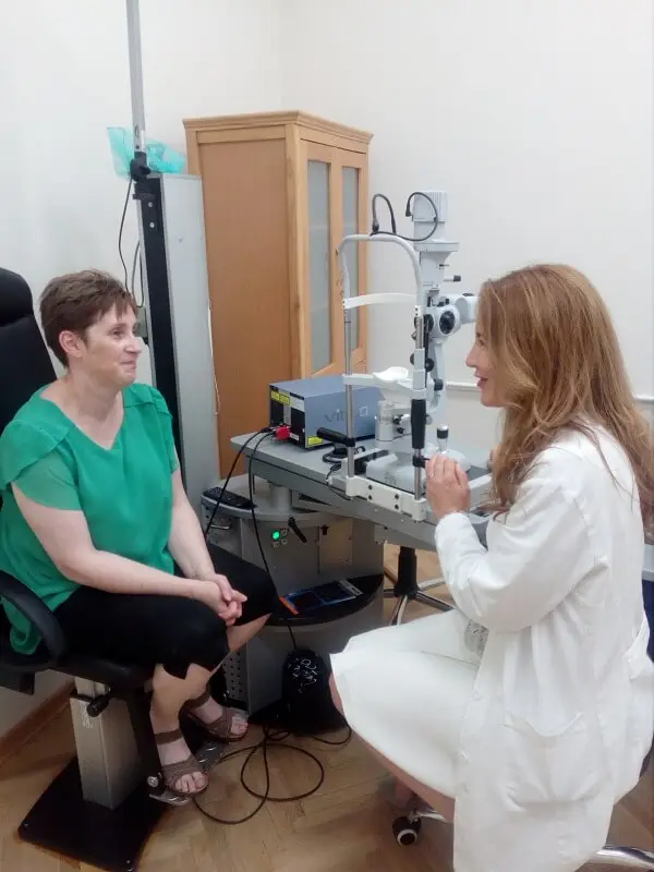 Bokor Erika - kontrolni pregled nakon ugradnje sočiva 