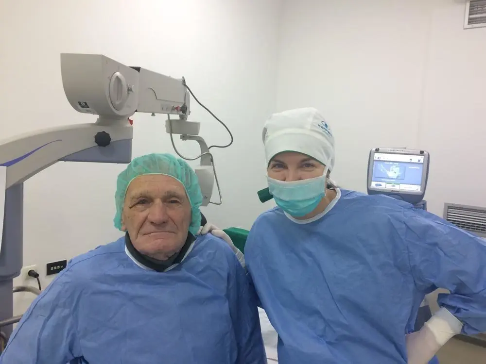 Uspešno-završena-operacija-katarakte