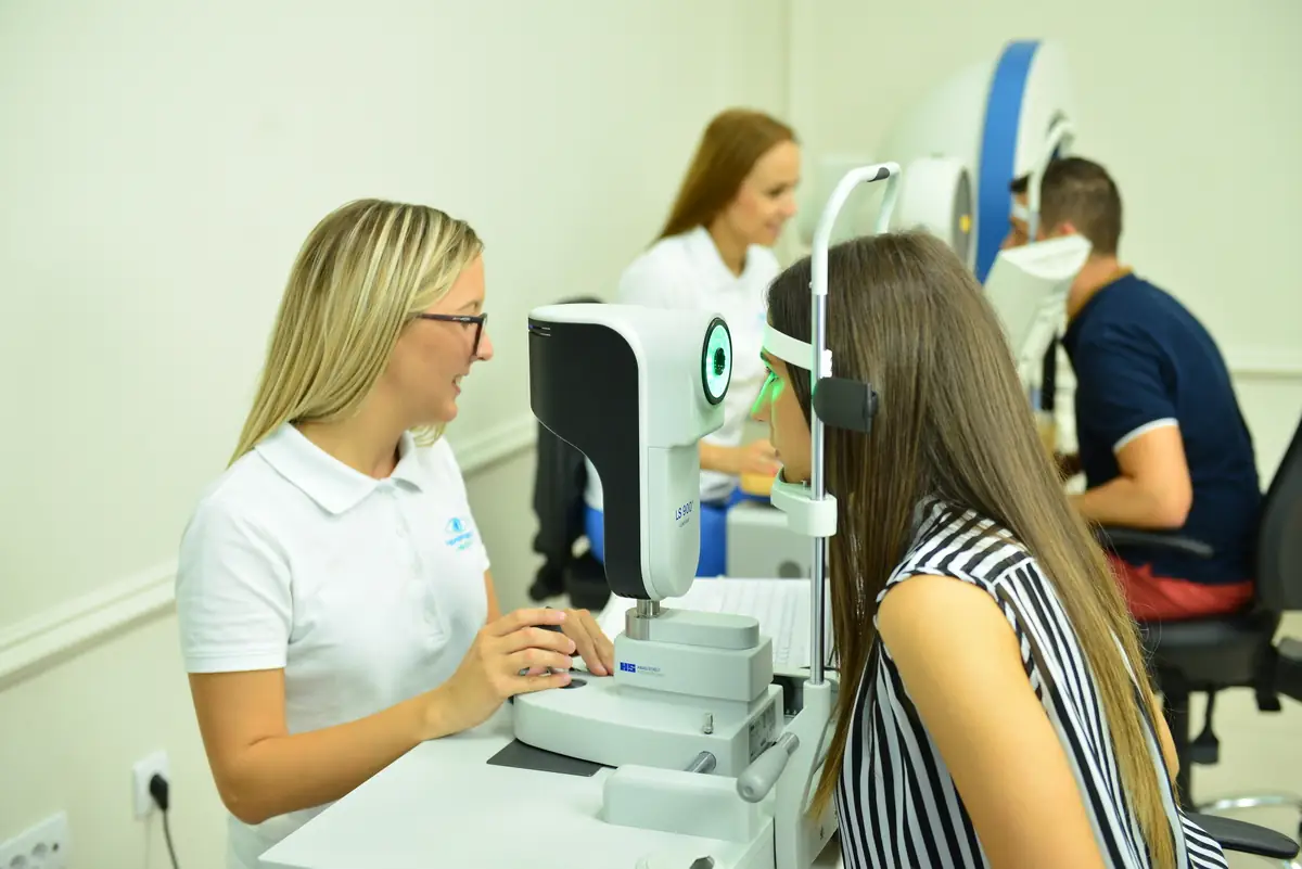 laserkso skidanje dioptrije pregled