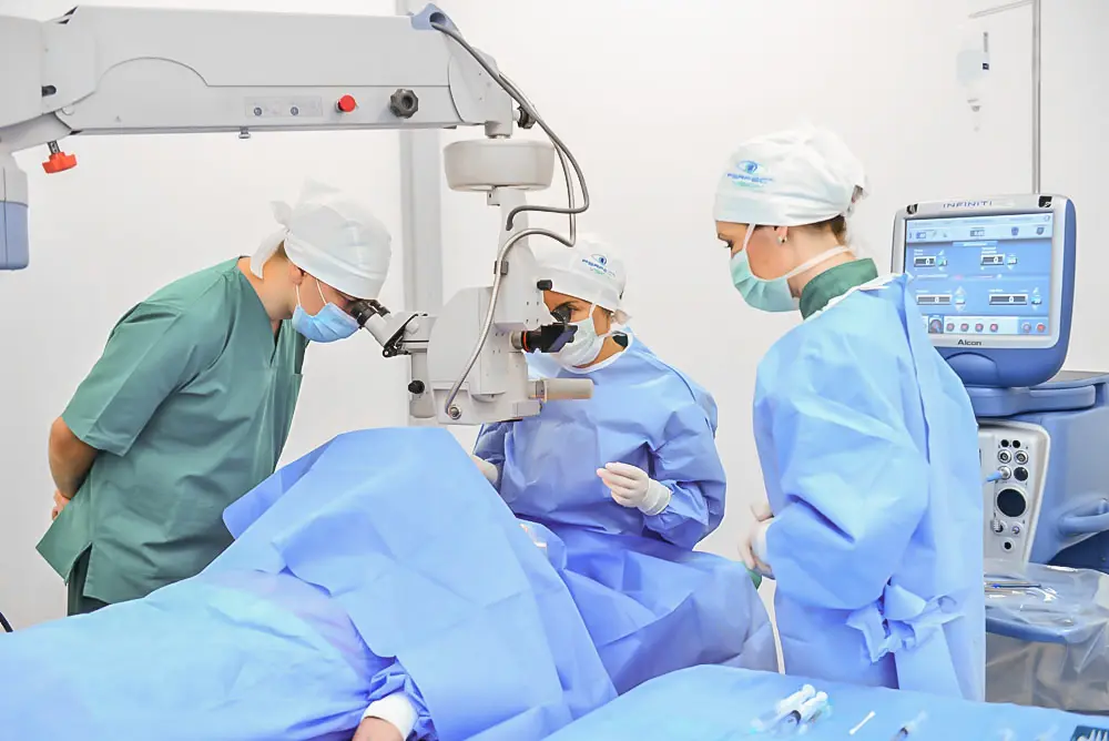 Operacija-kataratke-(sive-mrene)-2