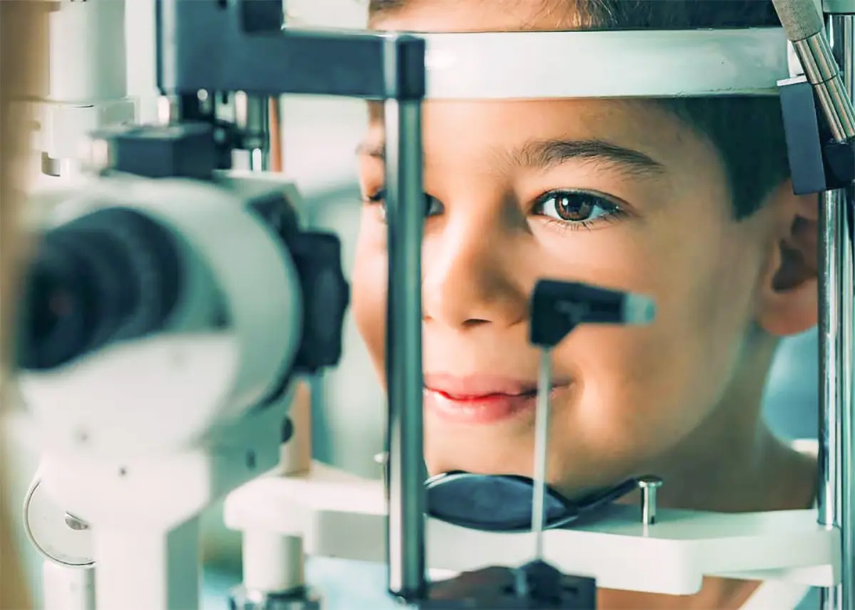 Dečiji pregled – određivanje dioptrije